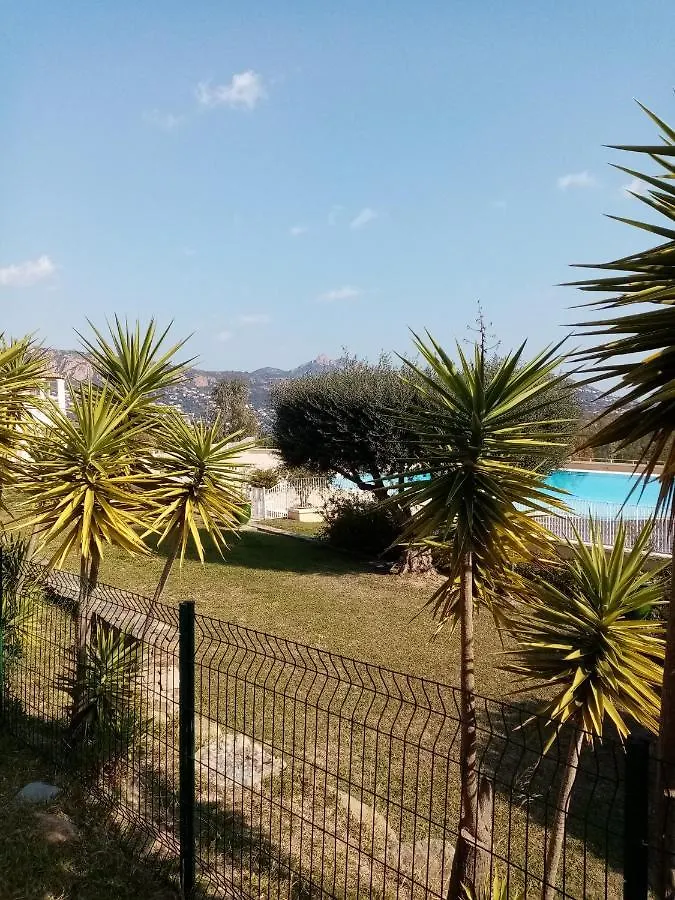 Appartement Studio 4 Pers Vue Mer Cap Esterel à Saint-Raphaël