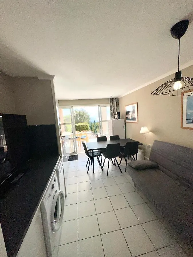 Studio 4 Pers Vue Mer Cap Esterel Apartment Saint-Raphael   Saint-Raphael (Var)
